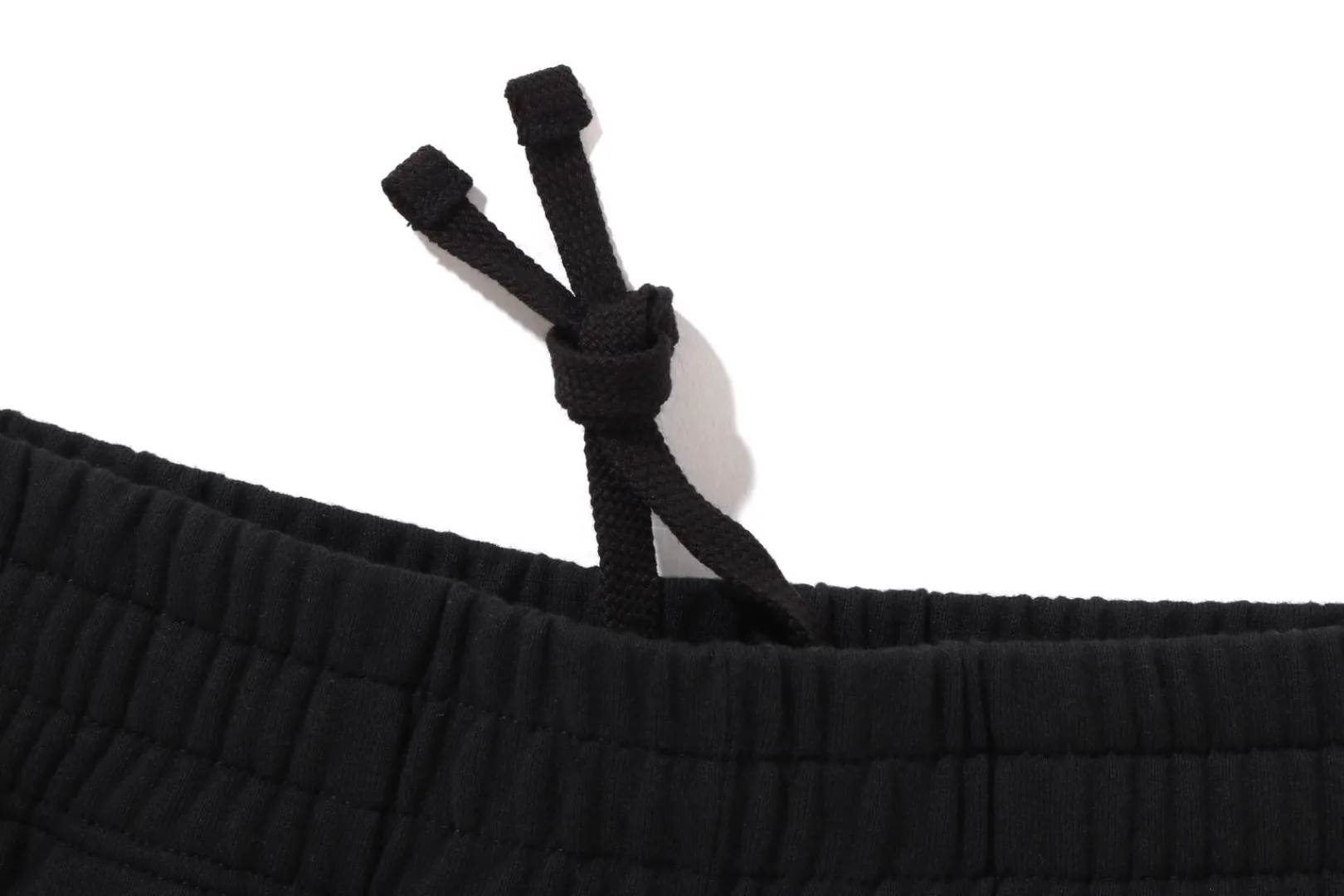ape_head_one_point_bergrsse_sweatshorts_3.webp 0ZX APE HEAD ONE POINT ÜBERGRÖSSE SWEATSHORTS Store