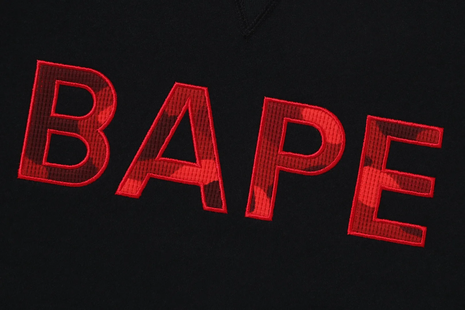 0ZX BAPE PATCH LOCKER PASSFORM RUNDHALSAUSSCHNITT Best