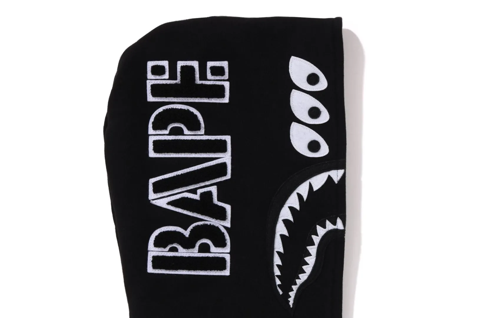 bape_x_bounty_hunter__mad_shark_full_zip_hoodie_kids_5.webp 0ZX BAPE X BOUNTY HUNTER - MAD SHARK FULL ZIP HOODIE KIDS BLACK Best Sale
