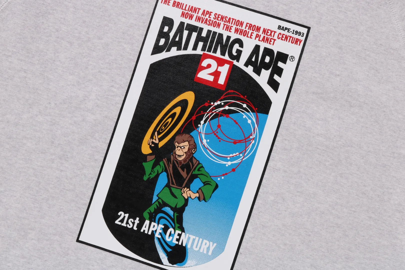 0ZX BATHING APE RUNDHALSAUSSCHNITT MIT LOCKERER PASSFORM New