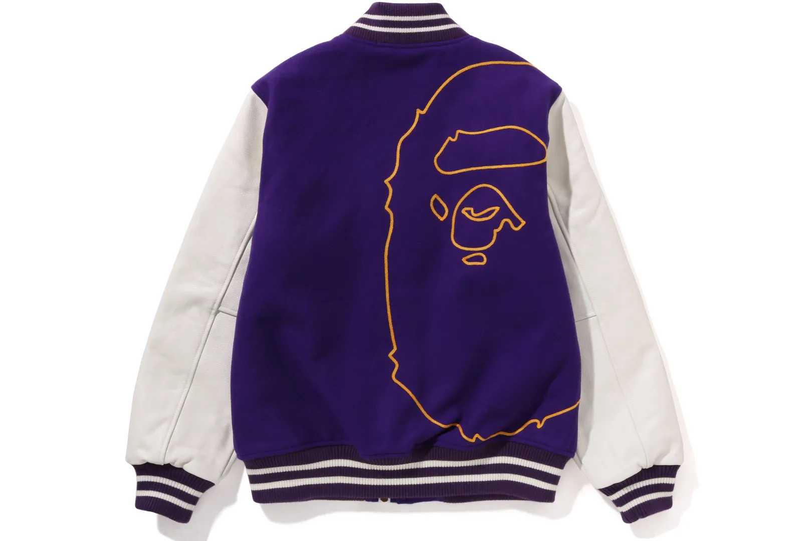 collegejacke_mit_riesigem_affenkopf_7.webp 0ZX Collegejacke mit riesigem Affenkopf Best Sale