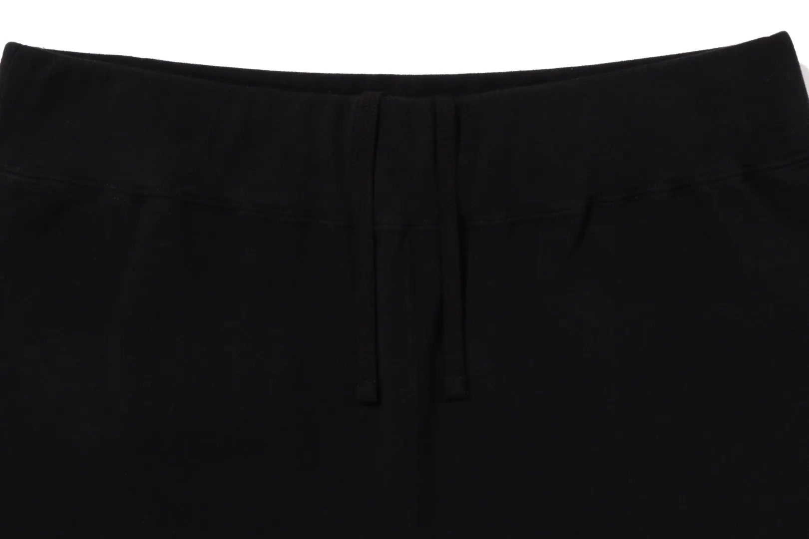 collegesweathose_mit_weitem_fit_3.webp 0ZX COLLEGE-SWEATHOSE MIT WEITEM FIT New