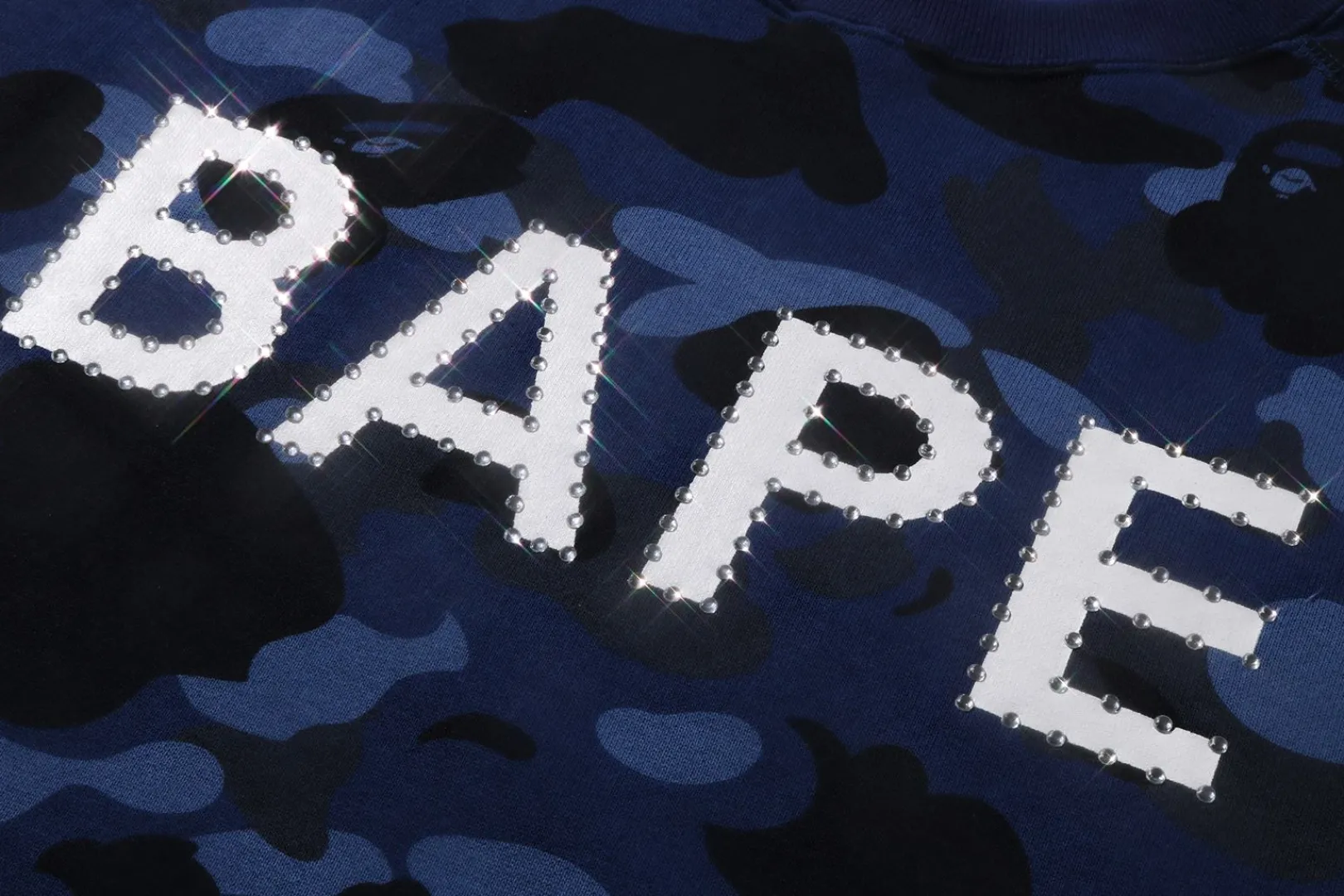 farbe_camo_kristall_stein_entspannte_passform_rundhalsausschnitt_3.webp 0ZX FARBE CAMO KRISTALL STEIN ENTSPANNTE PASSFORM RUNDHALSAUSSCHNITT Sale
