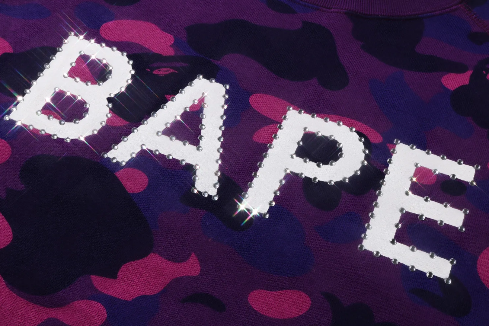farbe_camo_kristall_stein_entspannte_passform_rundhalsausschnitt_5.webp 0ZX FARBE CAMO KRISTALL STEIN ENTSPANNTE PASSFORM RUNDHALSAUSSCHNITT Sale