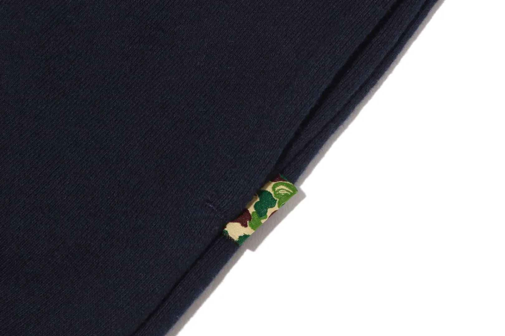herr_bathing_ape_pullover_hoodie_3.webp MRB HERR BATHING APE PULLOVER HOODIE Discount