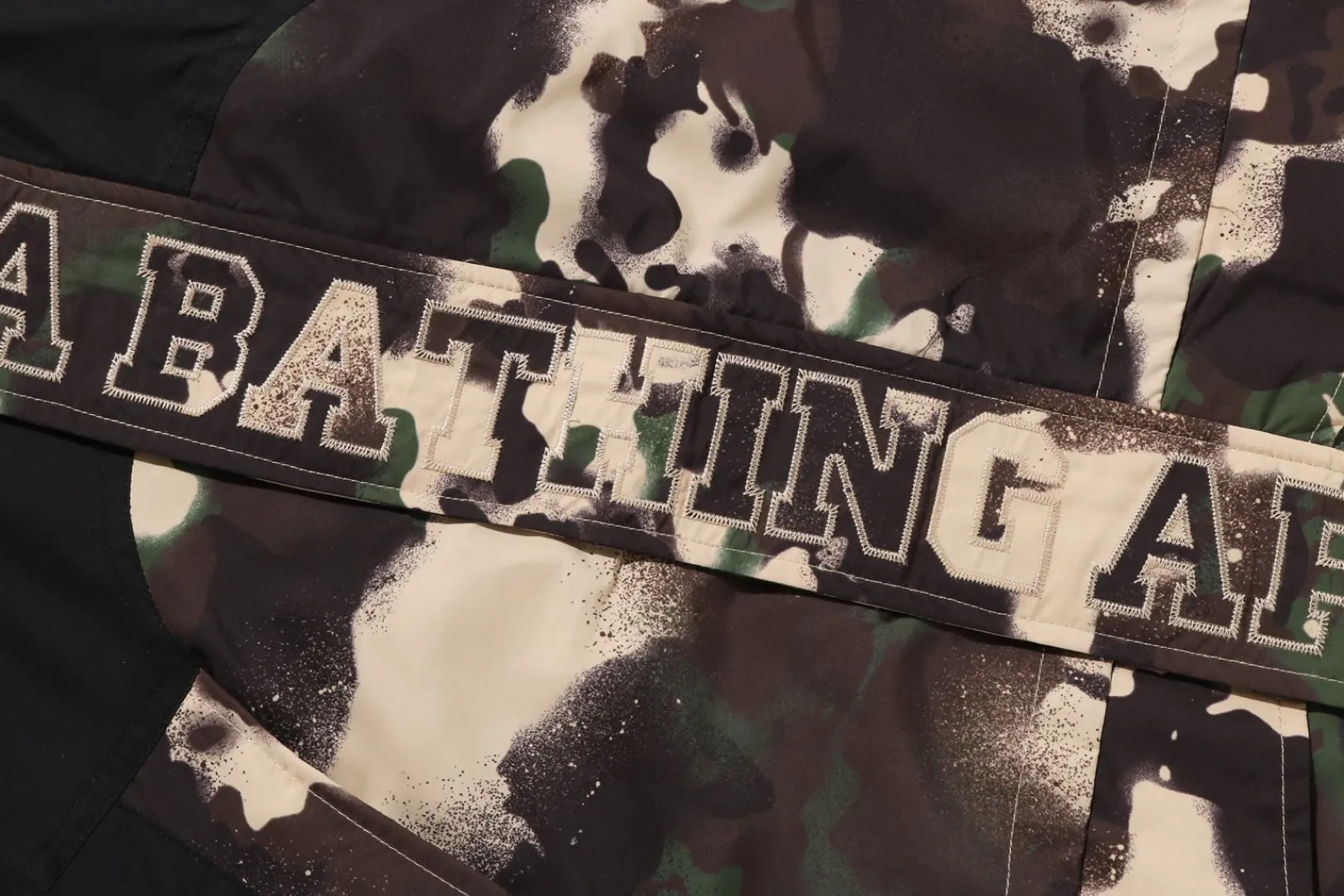 map_camo_snowboard_jacket_mens_3.webp 0ZX MAP CAMO SNOWBOARD JACKET MENS GREEN Online
