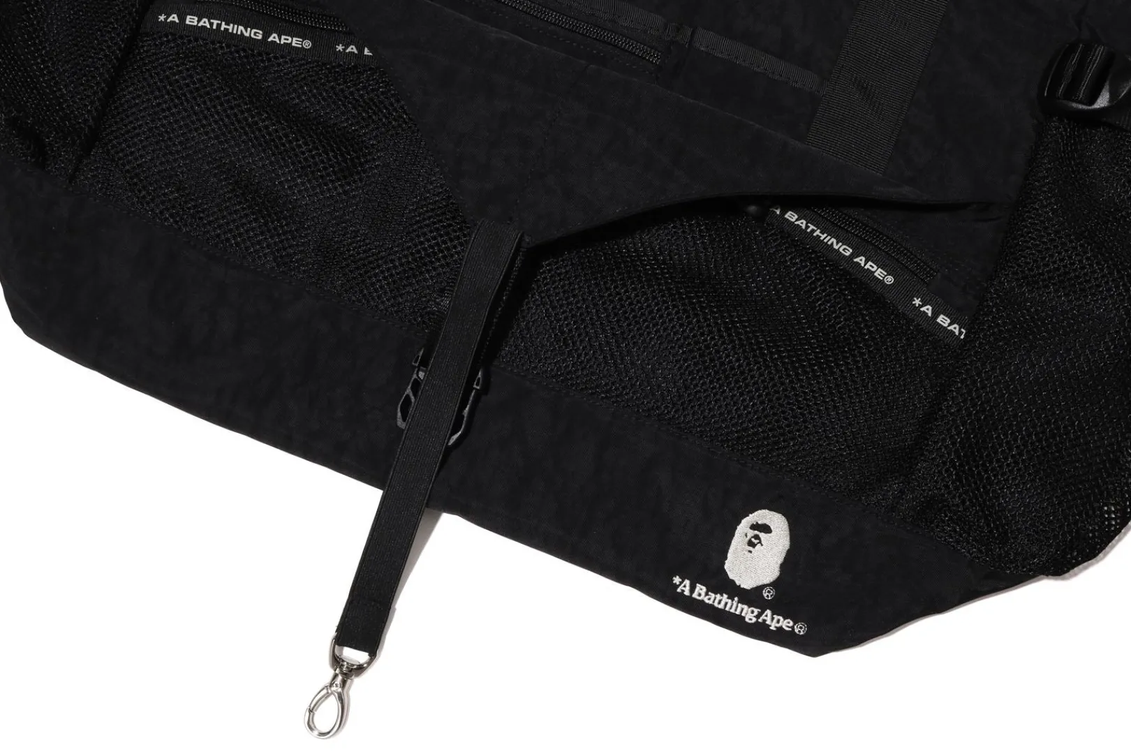 mehrfarbige_tasche_mit_farbblock_7.webp 0ZX MEHRFARBIGE TASCHE MIT FARBBLOCK Clearance