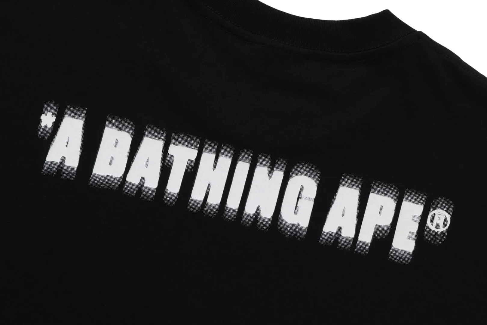 pixel_ape_head_relaxed_fit_tee_mens_7.webp 0ZX PIXEL APE HEAD RELAXED FIT TEE MENS Outlet