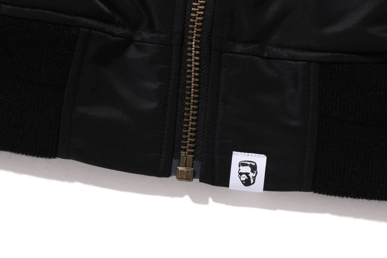 shark_ma_mens_6.webp 0ZX SHARK MA-1 MENS Store