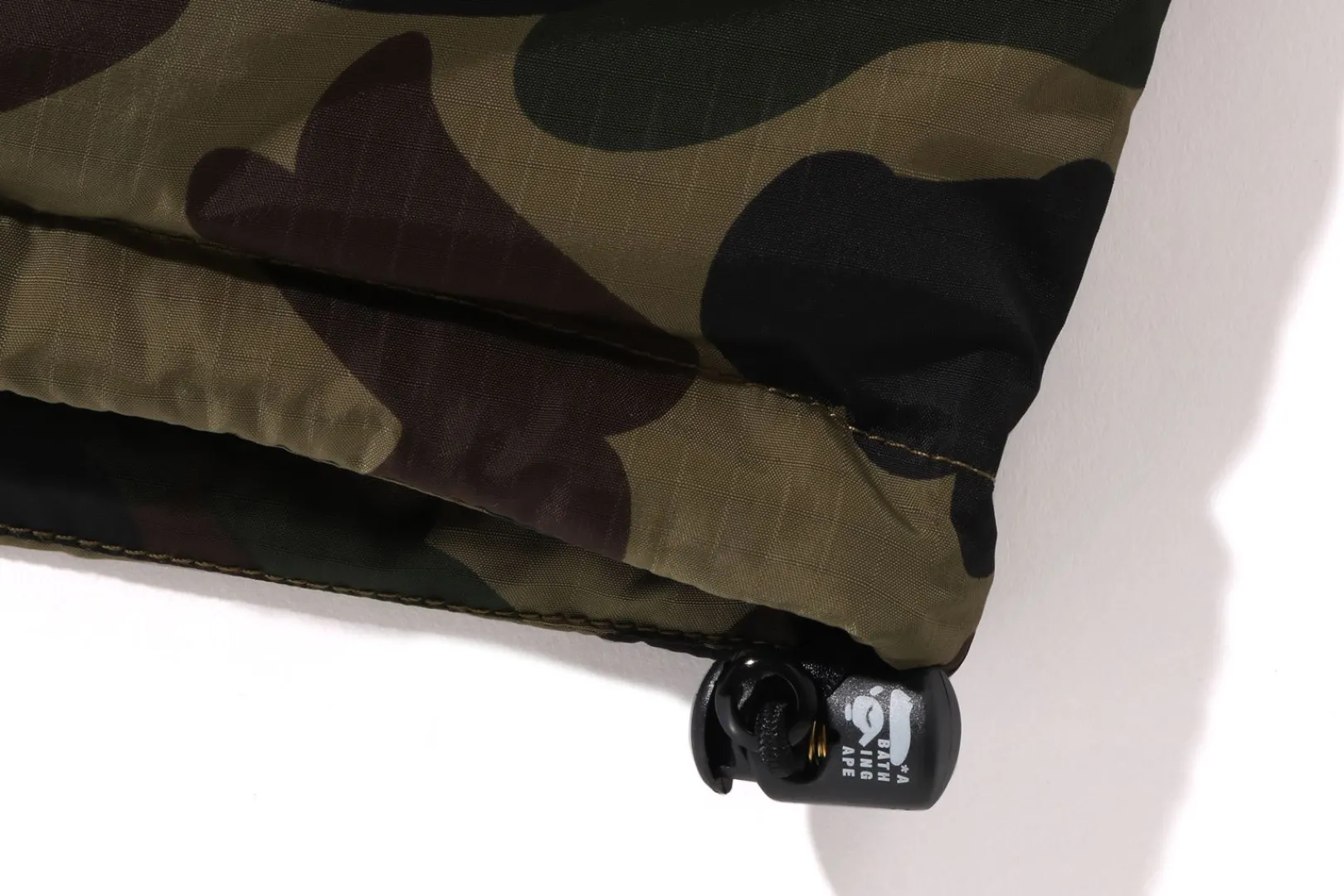 st_camo_down_jacket_6.webp 0ZX 1ST CAMO DOWN JACKET Fashion
