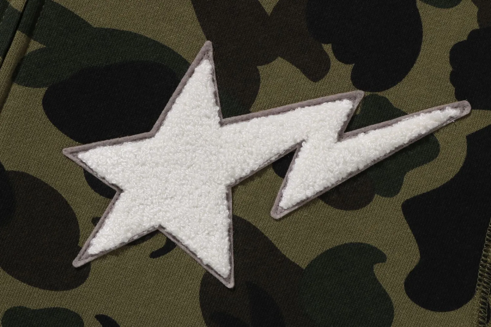 0ZX 1ST CAMO-KAPUZENPULLI MIT DURCHGEHENDER REISSVERSCHLUSS Cheap