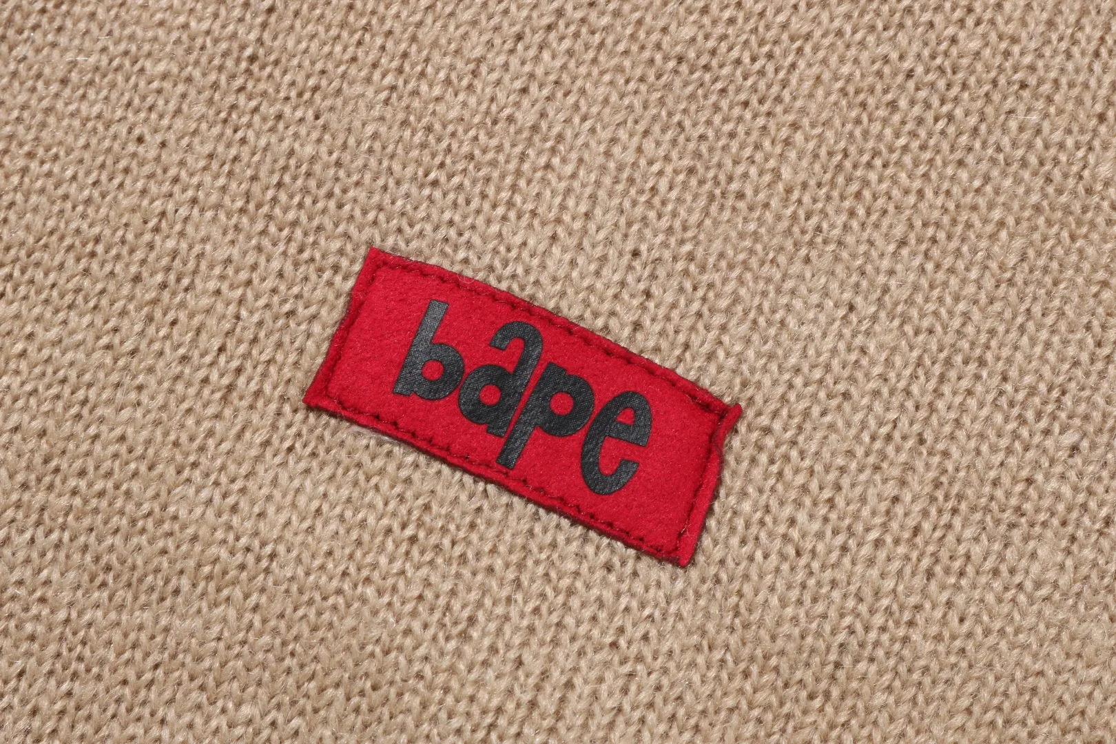 strickjacke_aus_zotteligem_strick_3.webp 0ZX STRICKJACKE AUS ZOTTELIGEM STRICK Clearance