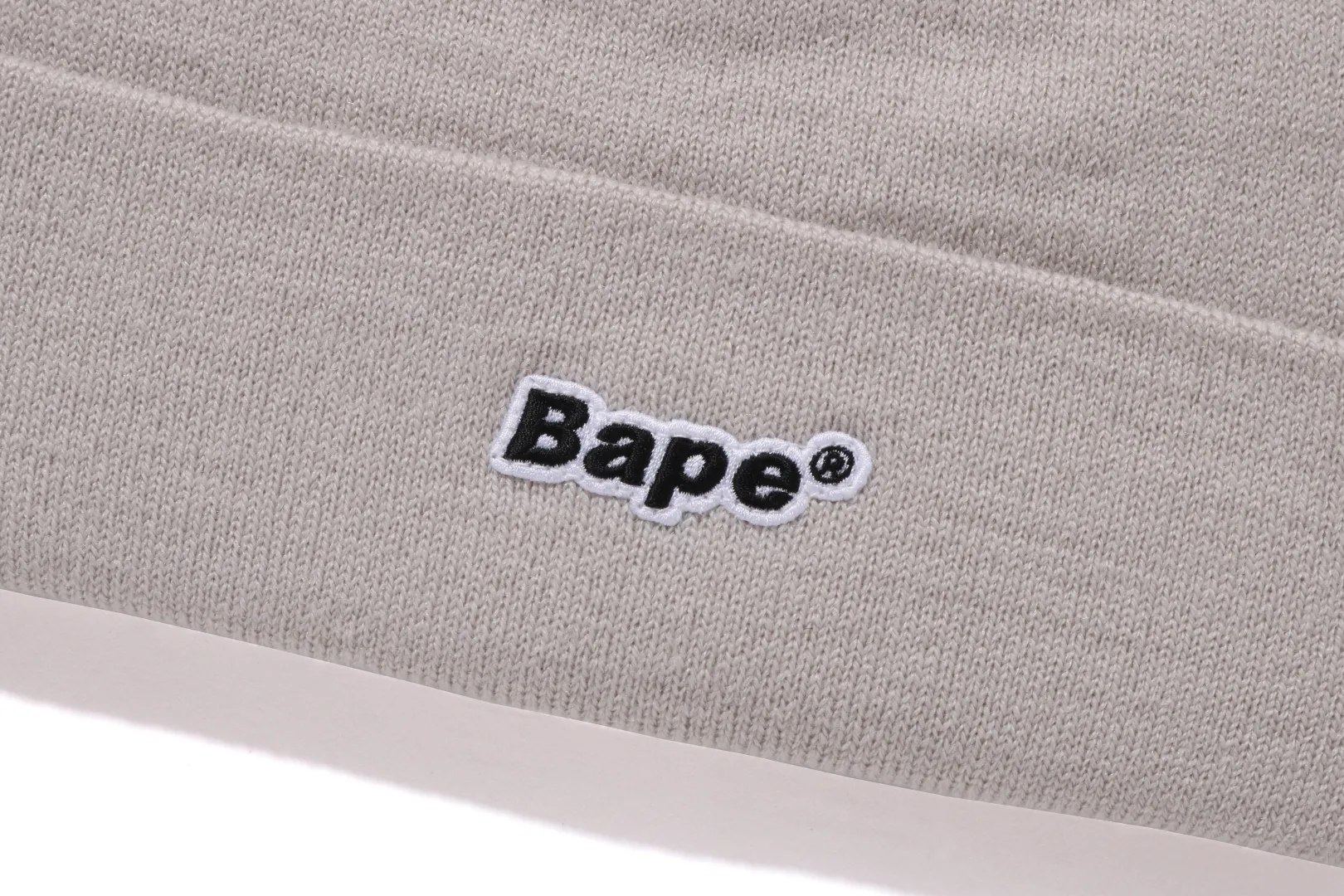strickkappe_mit_bapepatch_8.webp 0ZX STRICKKAPPE MIT BAPE-PATCH Best