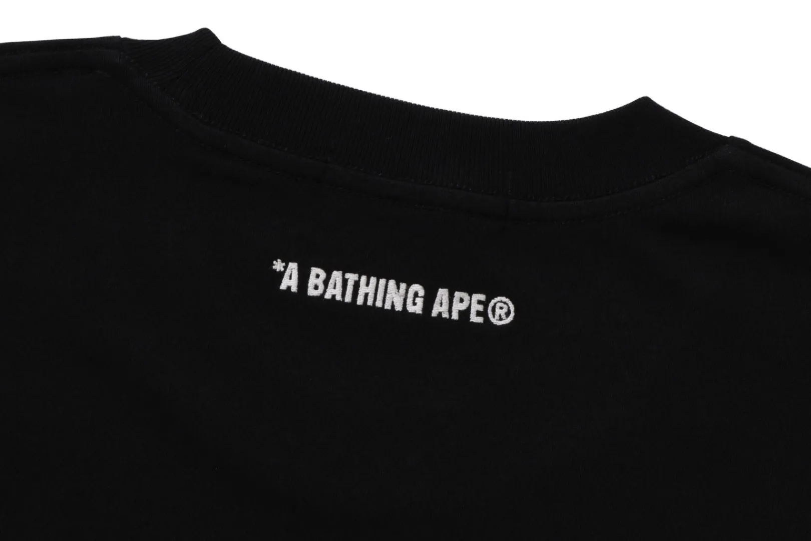 tonal_ape_head_one_point_tee_mens_3.webp 0ZX TONAL APE HEAD ONE POINT TEE MENS Hot