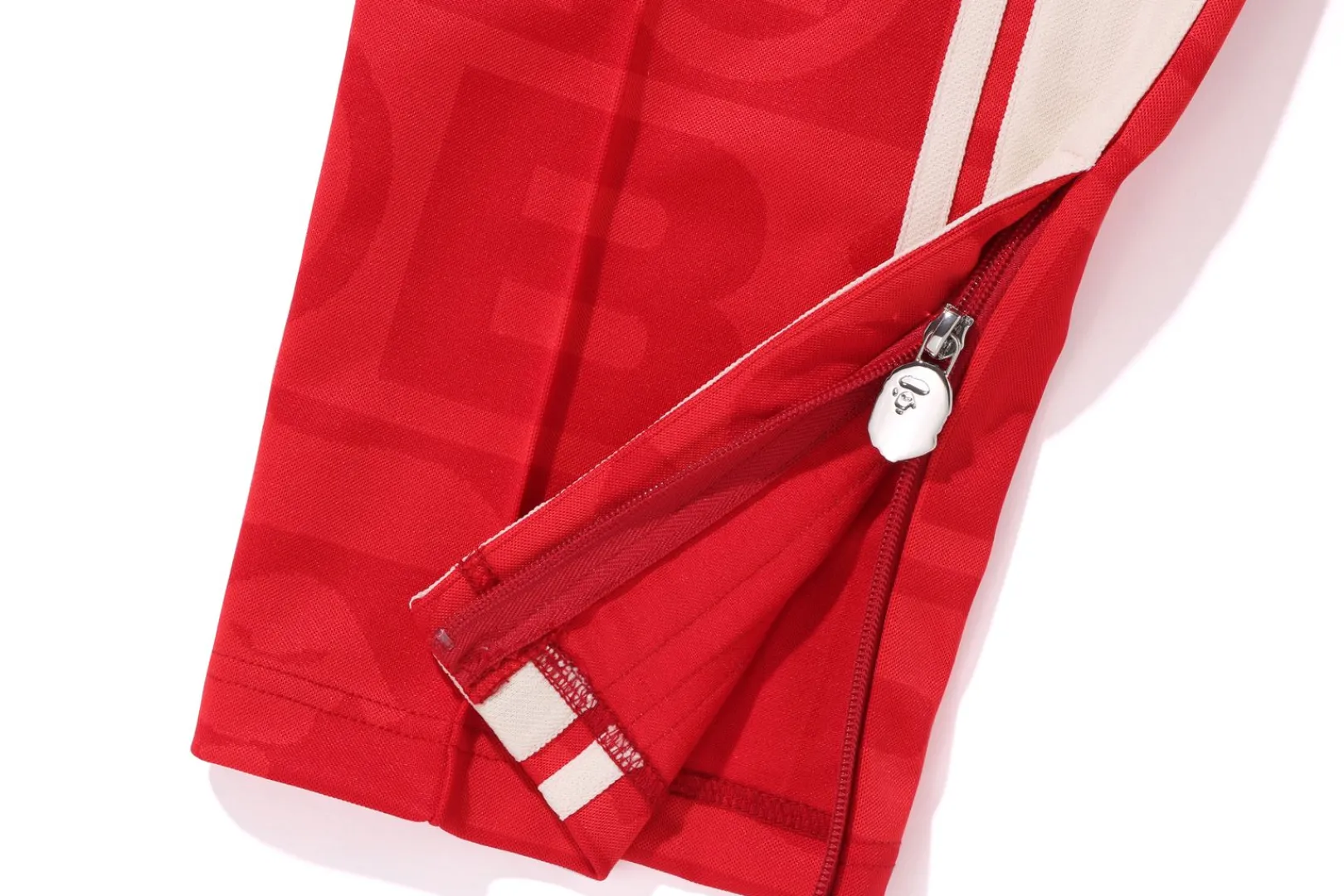trainingshose_aus_jacquard_mit_luxussportmuster_14.webp 0ZX TRAININGSHOSE AUS JACQUARD MIT LUXUS-SPORTMUSTER Online