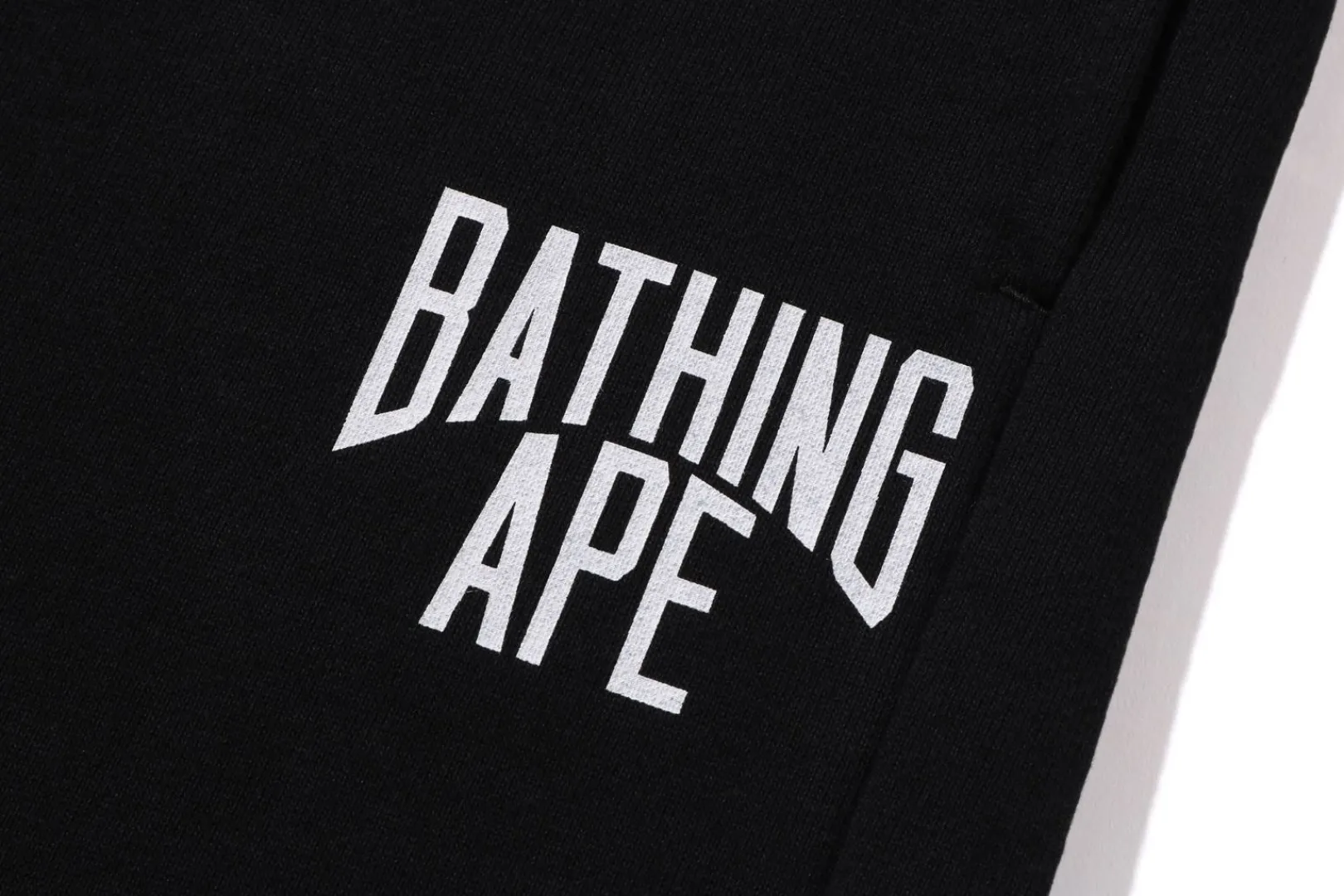 trainingshose_mit_nyclogo_2.webp 0ZX TRAININGSHOSE MIT NYC-LOGO Cheap
